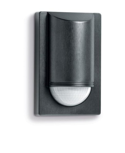 940