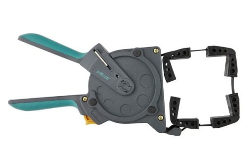 70bb3aff901dd4c65f04926117414ffb