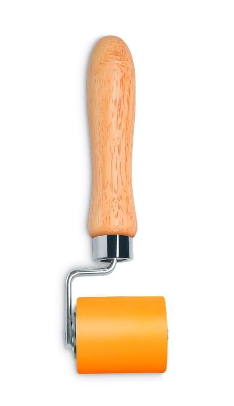 7688